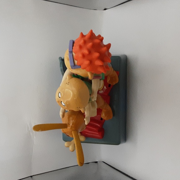 Vintage 1997 MGA Rugrats Mechanical Bank w/Tommy, Chuckie & Spike Motion & Sound - Picture 6 of 11